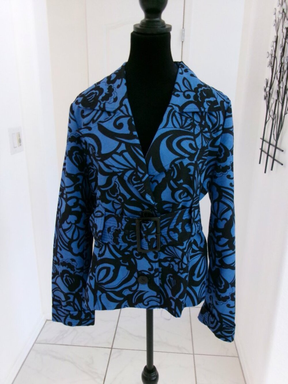 Scott Taylor Silk Sapphire Royal Blue & Black Belted Collared Jacket L